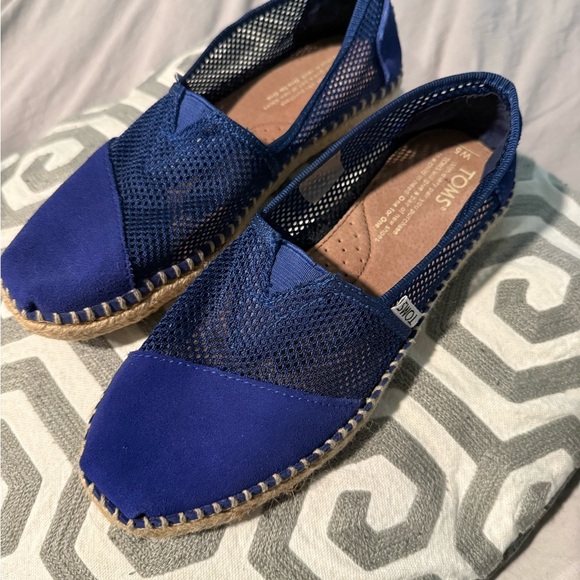 TOMS Royal Blue Mesh Espadrilles - Picture 2 of 4